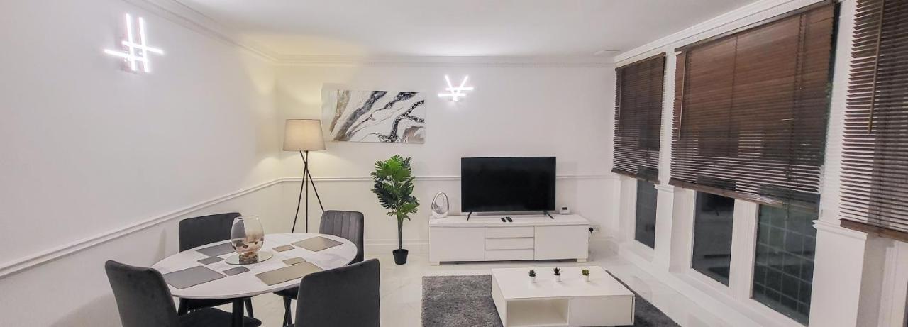 Stunning 2 Bedroom Apartment In Canary Wharf - Morland Apartments London Ngoại thất bức ảnh